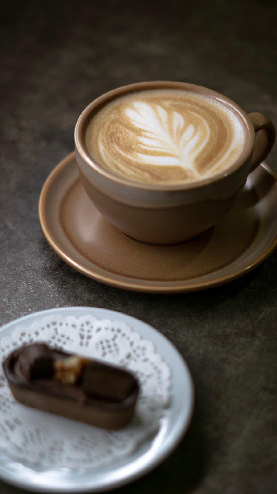 Eli Cafe الی کافه