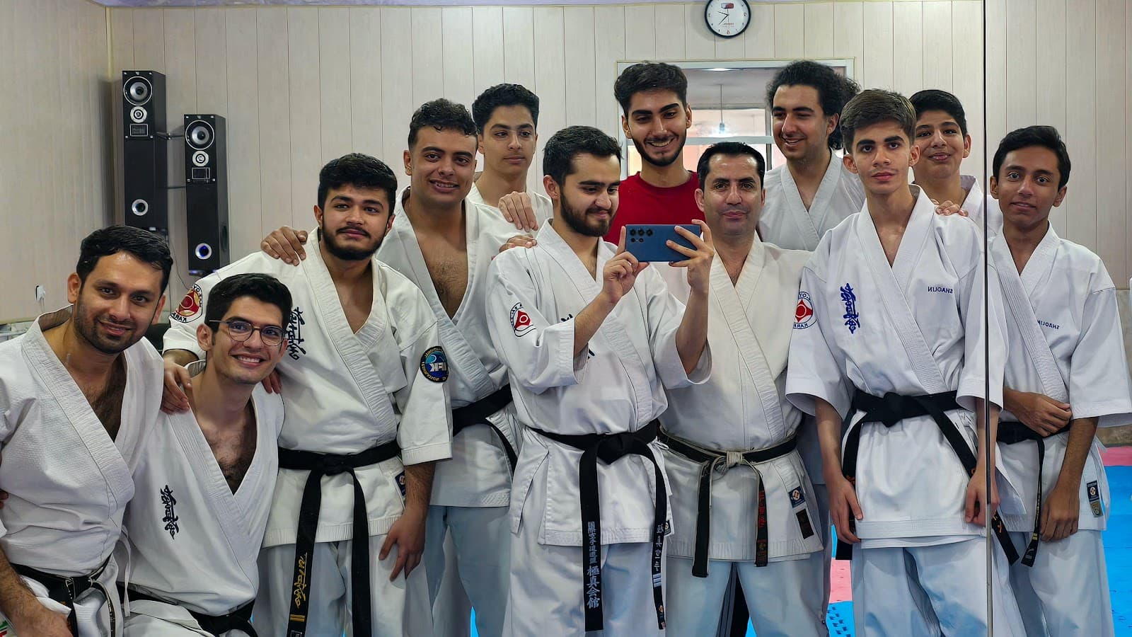 باشگاه دلاوران 4