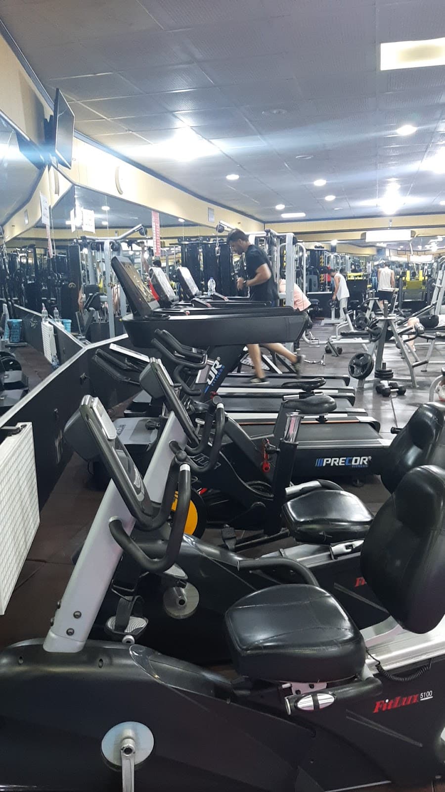 Moslem niadoost sport club 2