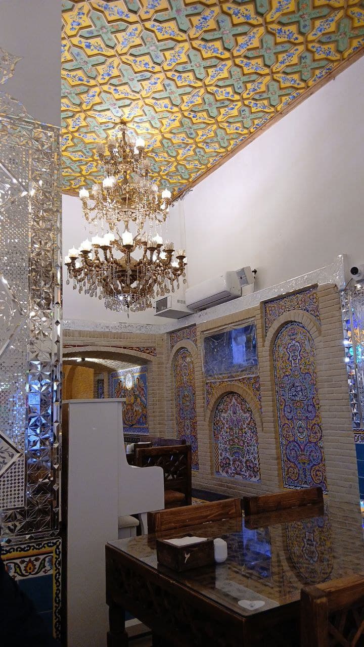 Saraye Ayeneh Restaurant 3
