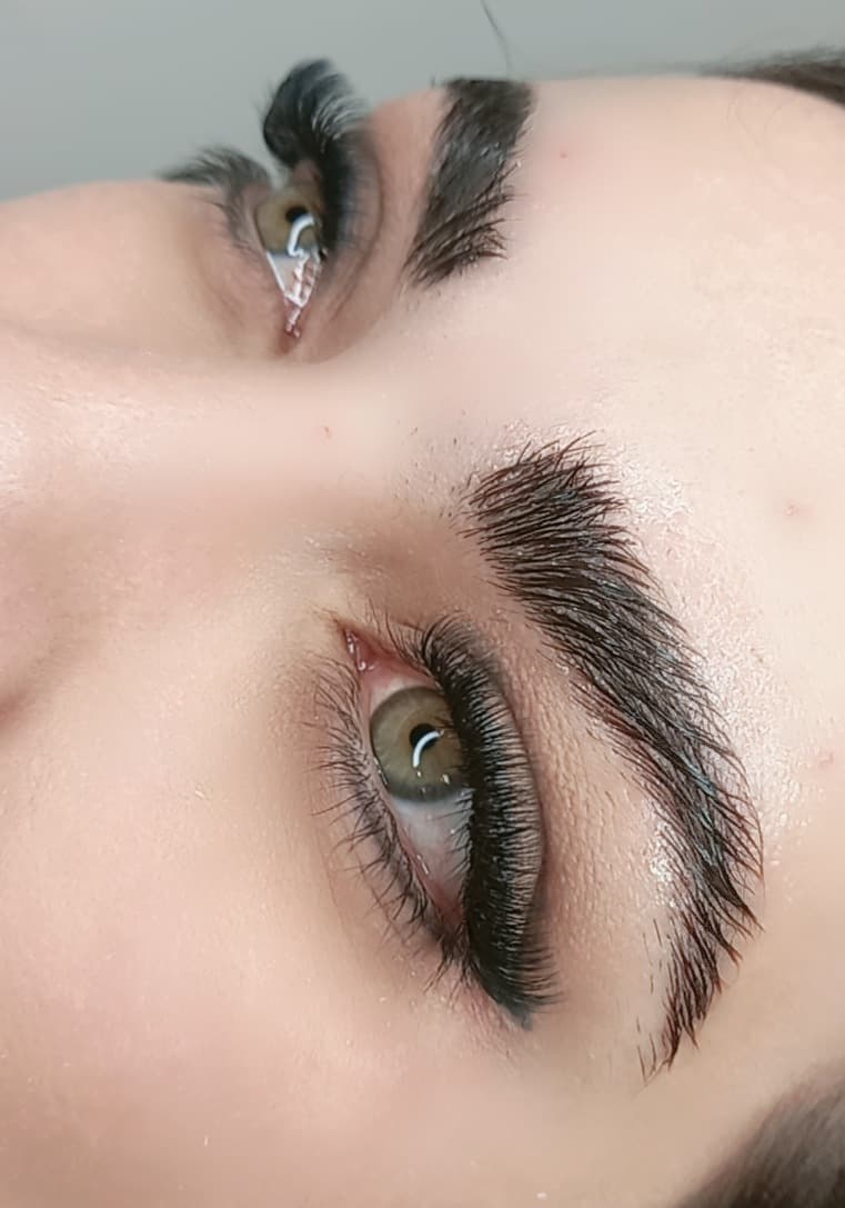 مرکز تخصصی مژه 4