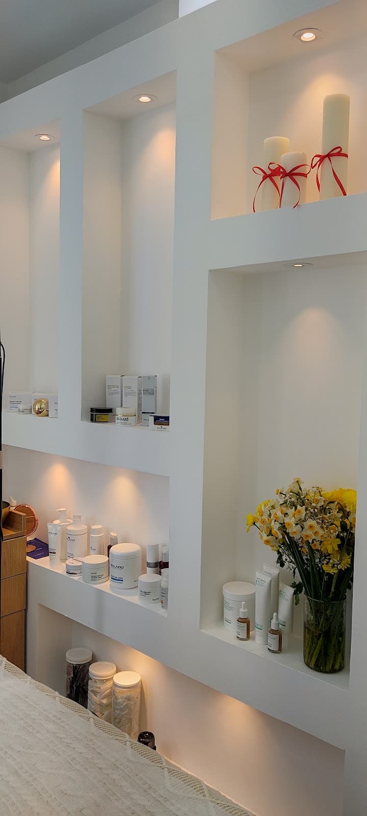 Lumera skin center 2