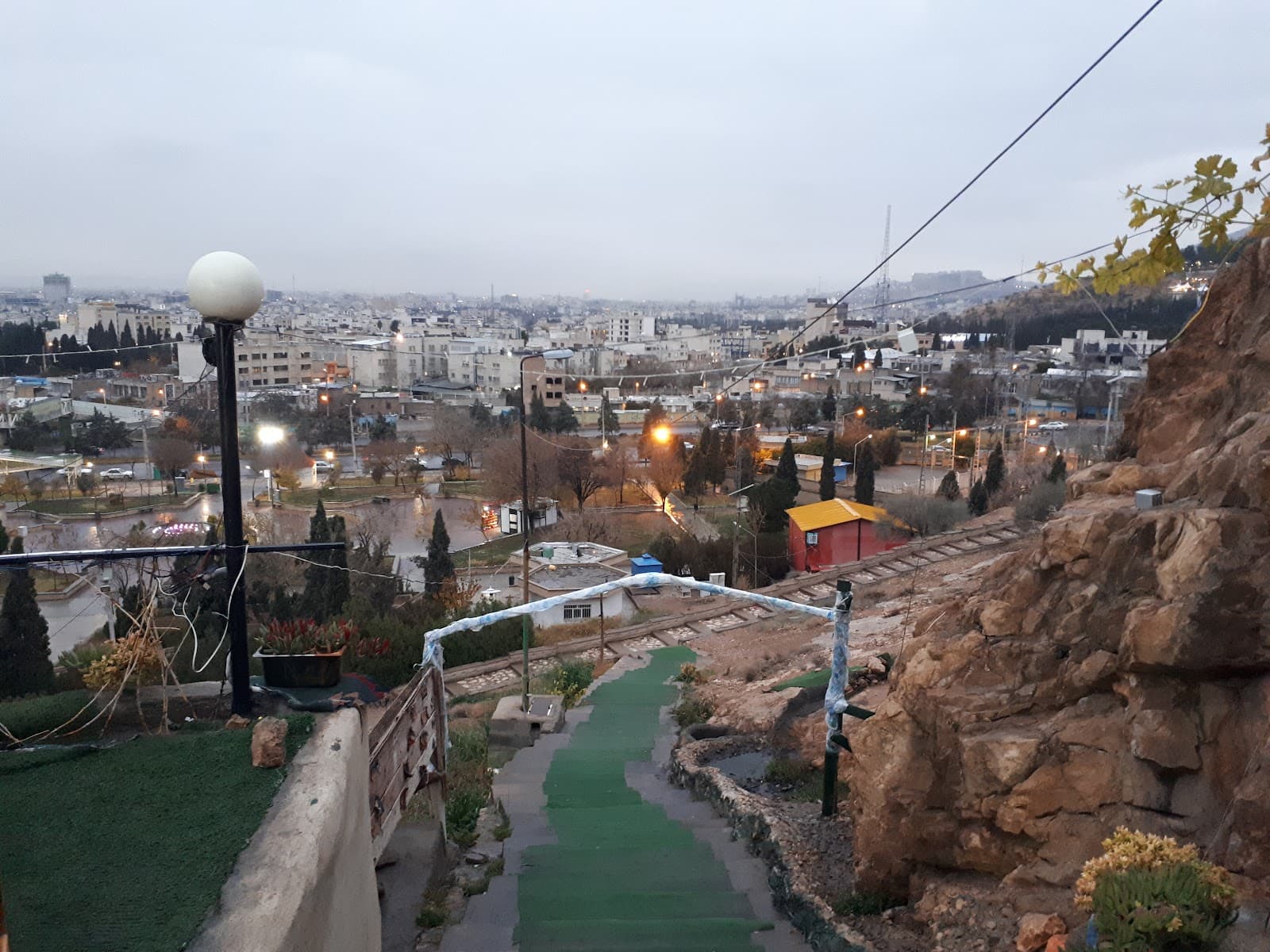 کافه غار Cafe Ghar 4