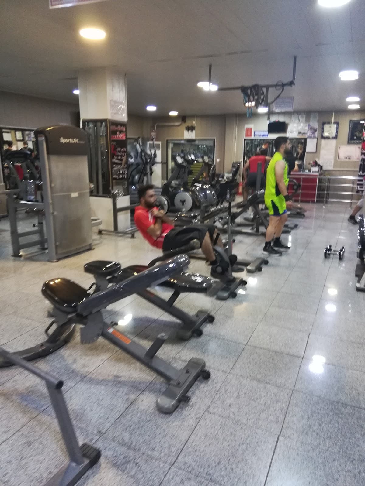 باشگاه سلامت و تناسب اندام مشکوة