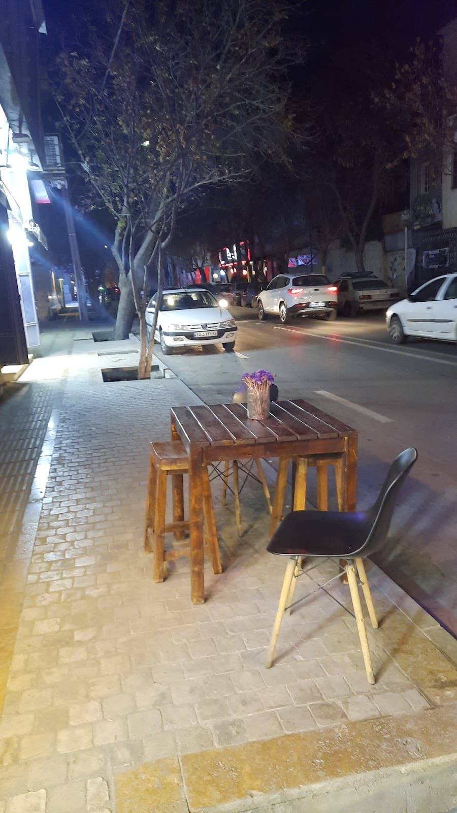 کافه لوموند 2