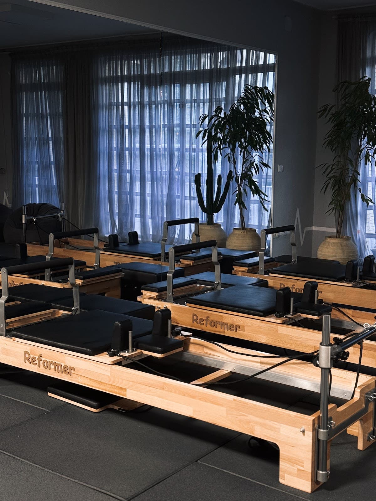 Seen Gym باشگاه پیلاتس ریفورمر سین 3
