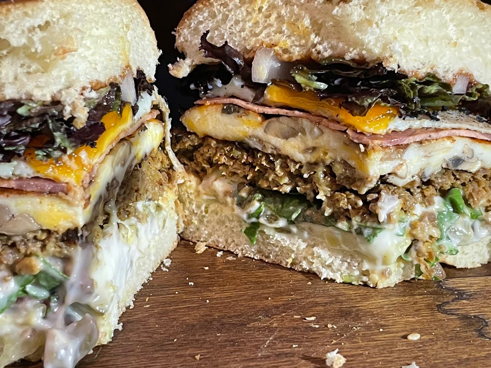 Chapari burger (چپری برگر) 5