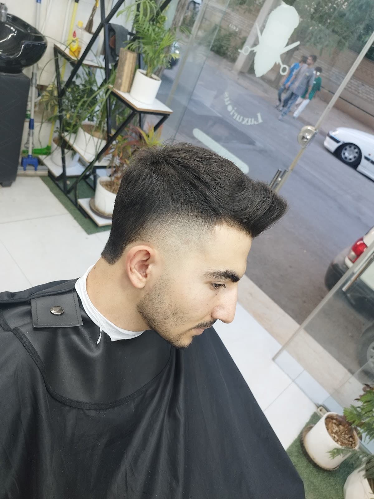 آرایشگاه لاکچری 5