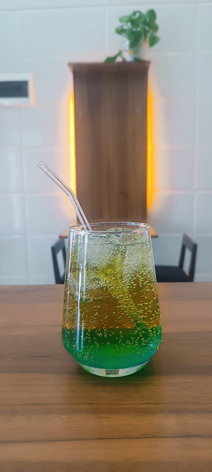 کافه تی T CAFE 2