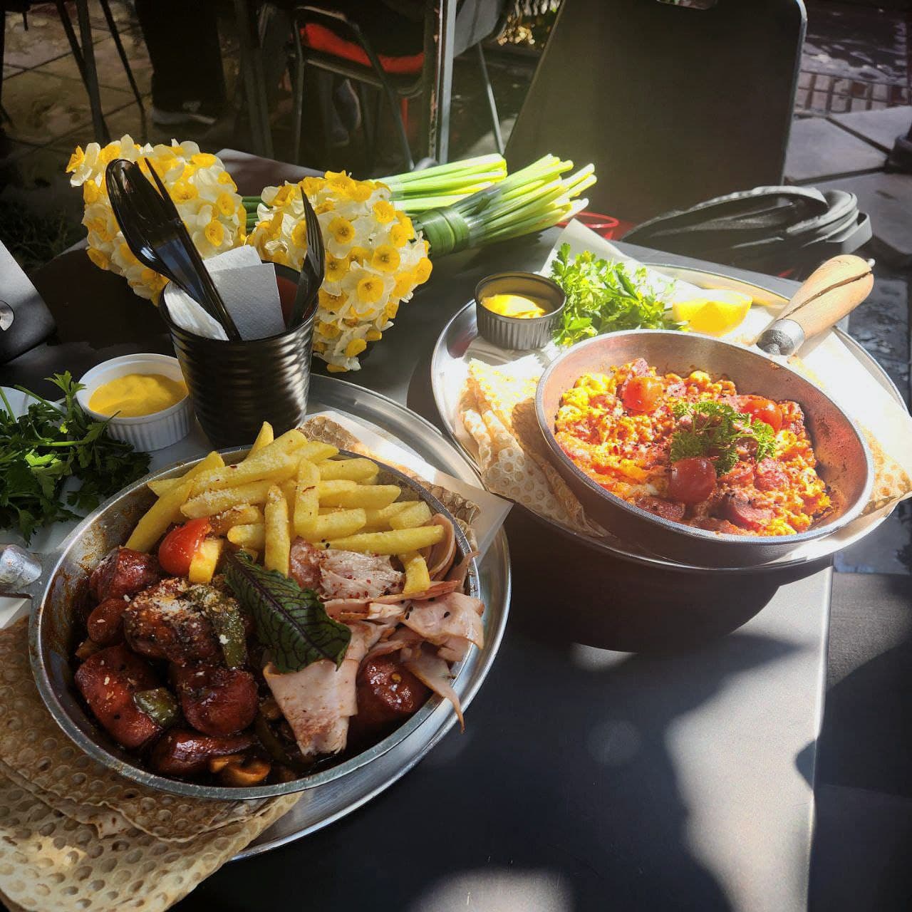 Zone Cafe 2