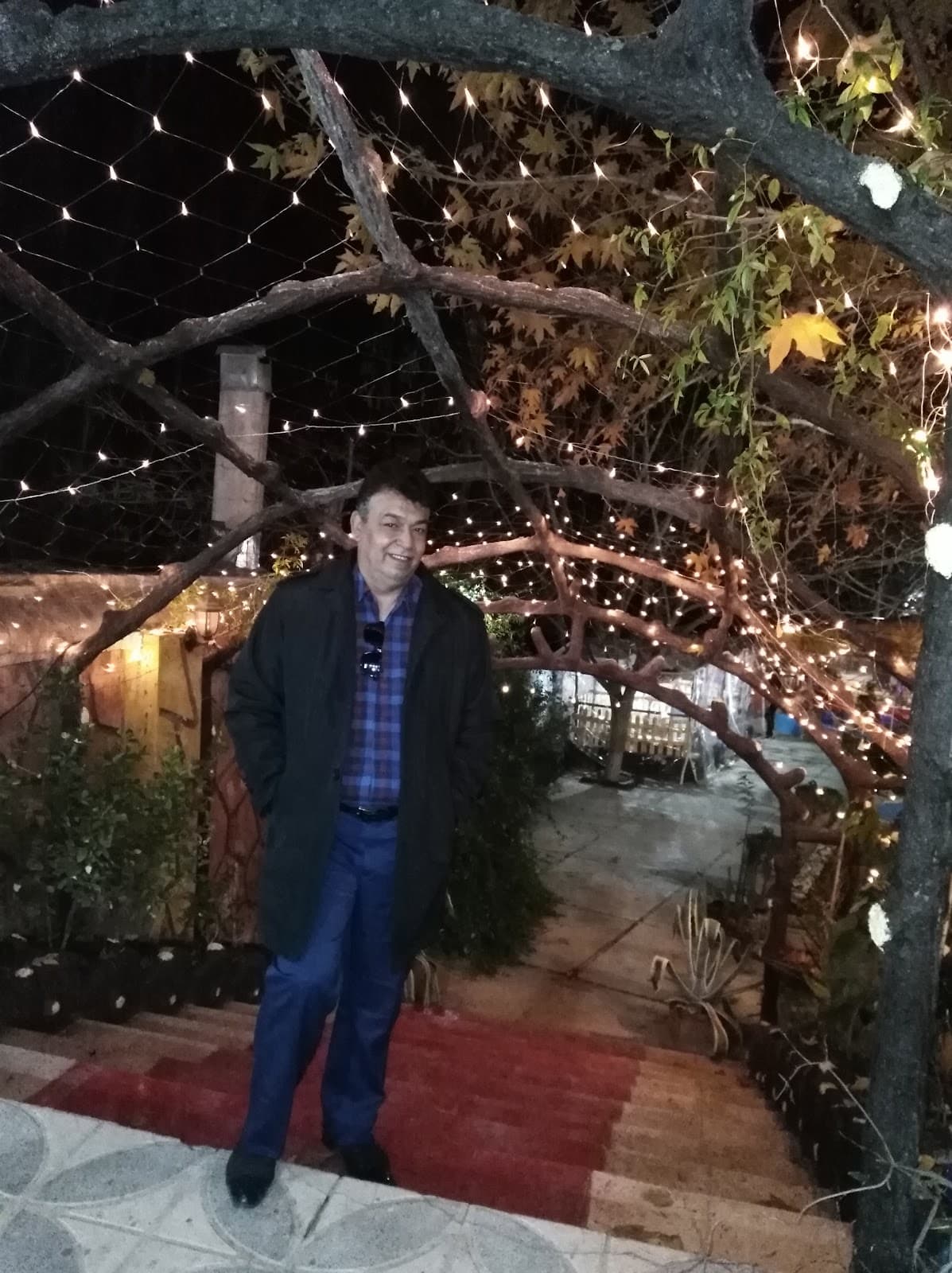 چایخانه و رستوران سنتی عزیزخان 2