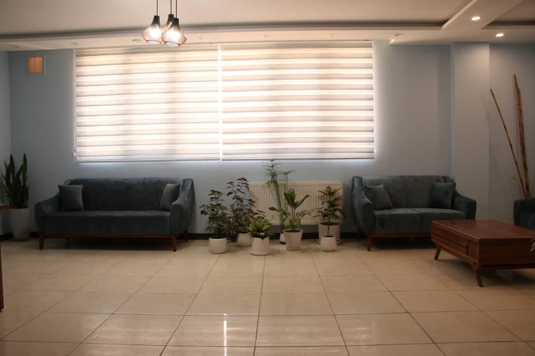 کلینیک پوست و مو دکتر حسینی 3