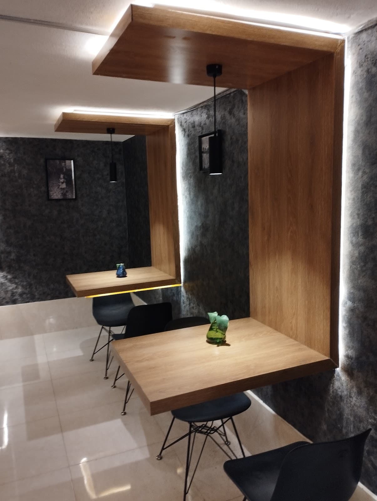 Mahand cafe.کافه مهند 2