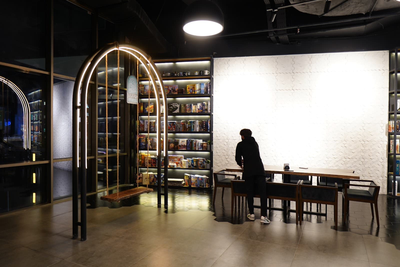 Charman Boardgame Cafe Shirazmal