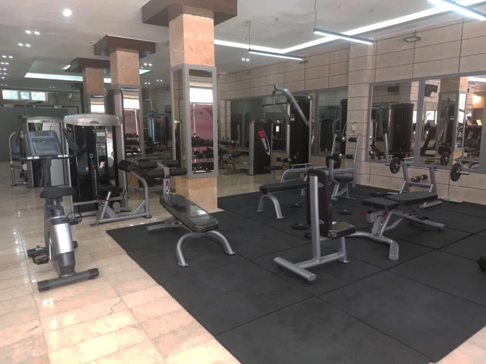 باشگاه بدنسازی مجید 5