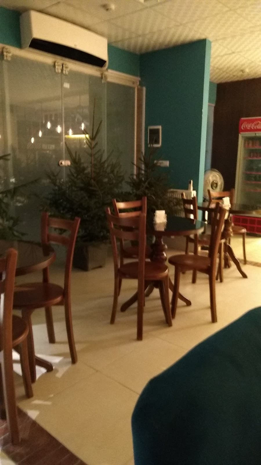 Del Kook Cafe 4