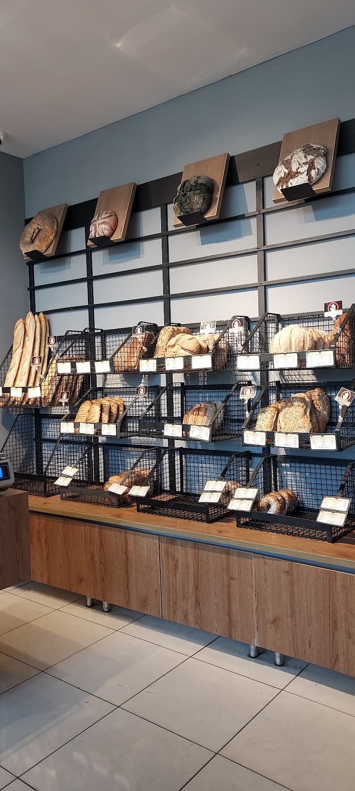 Gantoum Cafe Bakery 5