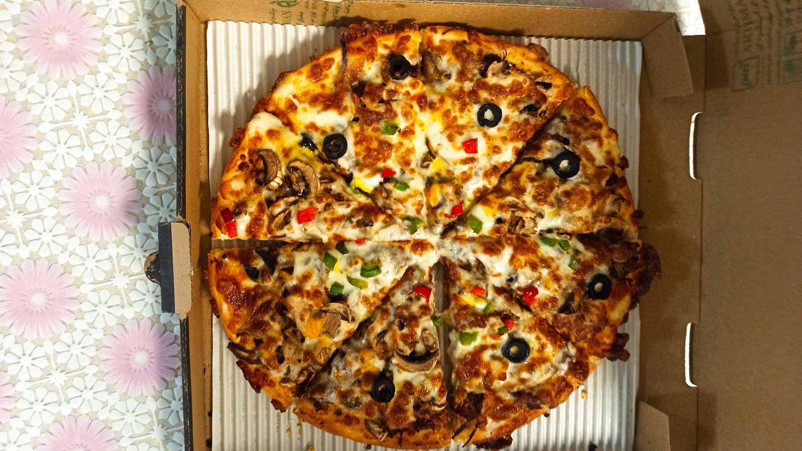 Pizza reza رضا پیتزا