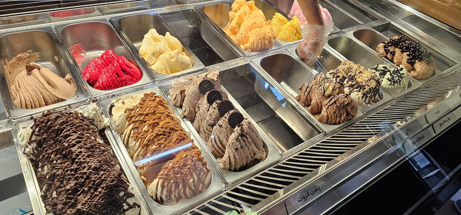 Delfico Gelateria Cafe 3