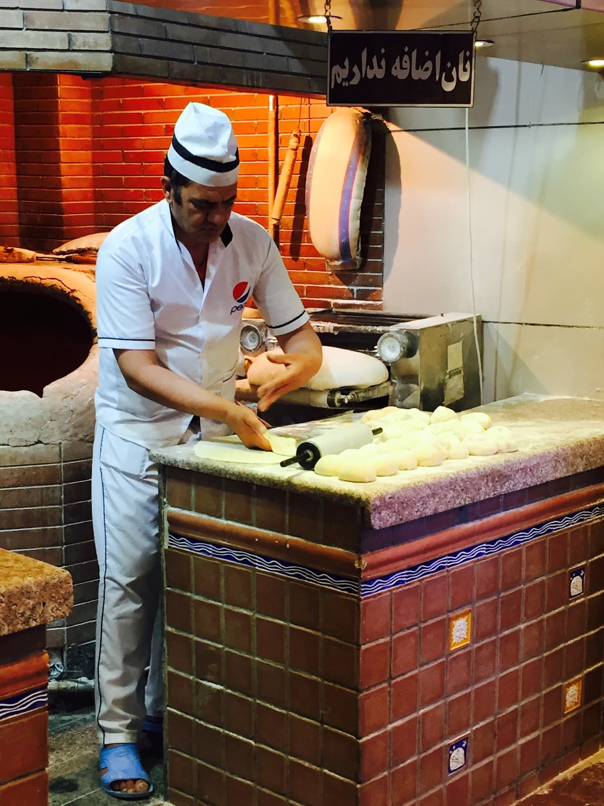 Shater Mohamad Kebab Shop and Fast Food Restaurant 4