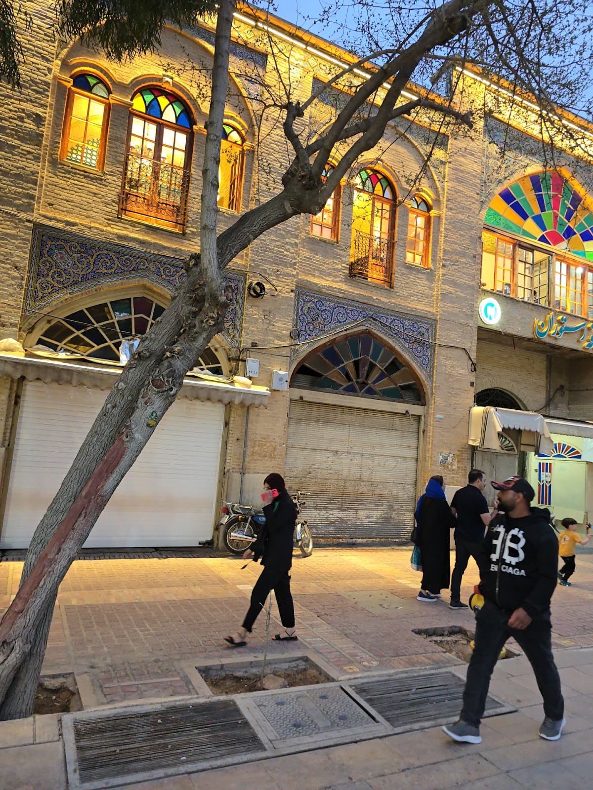 Saraye Ayeneh Restaurant 2