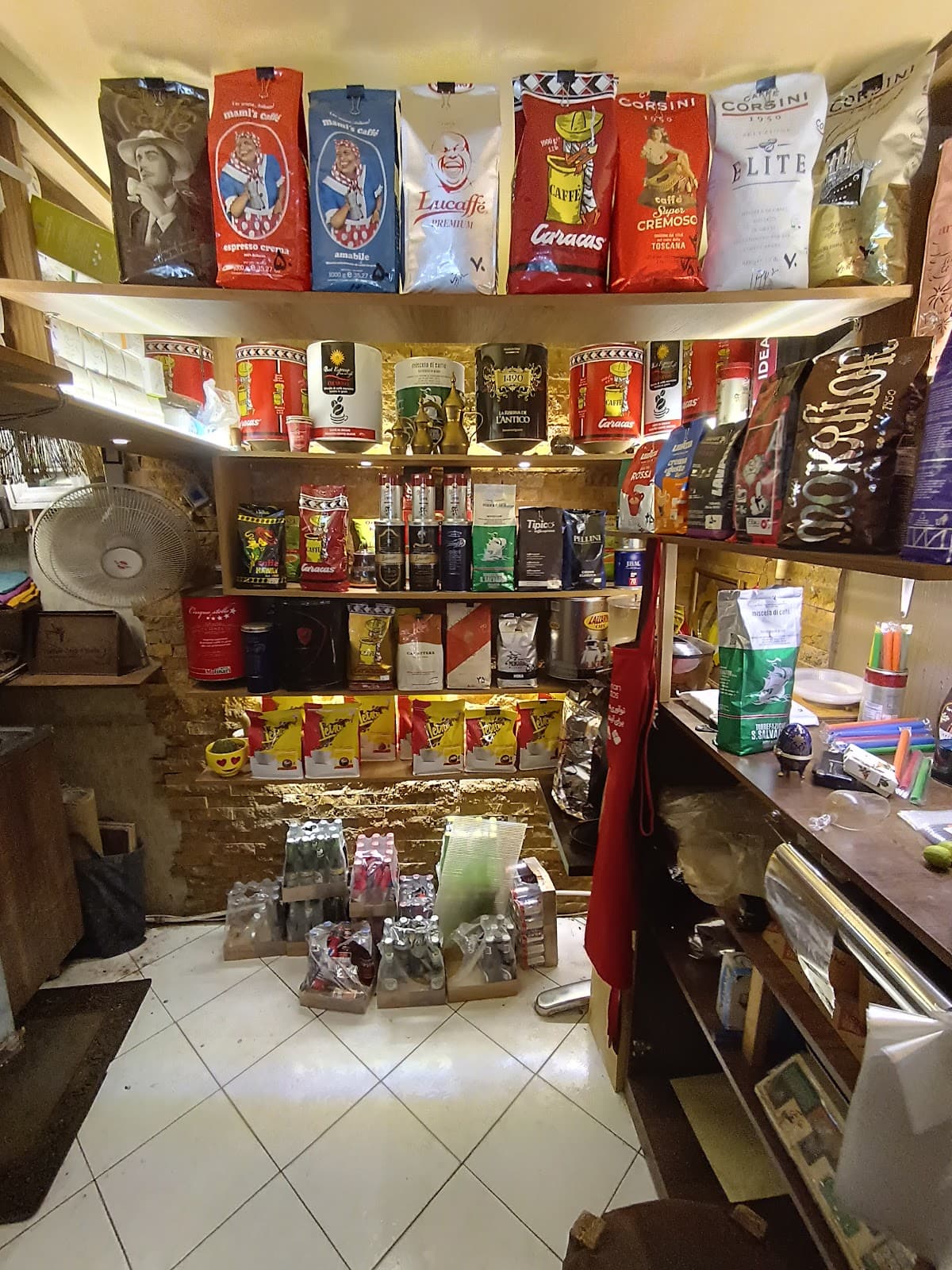 کافه کاوه 5