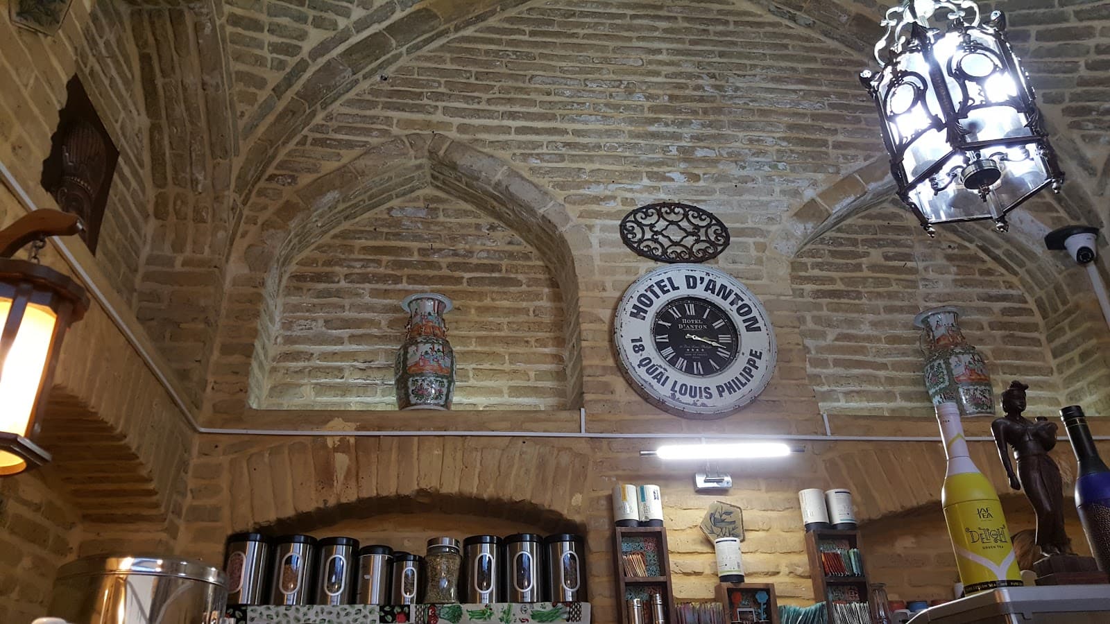 Café Roya 5