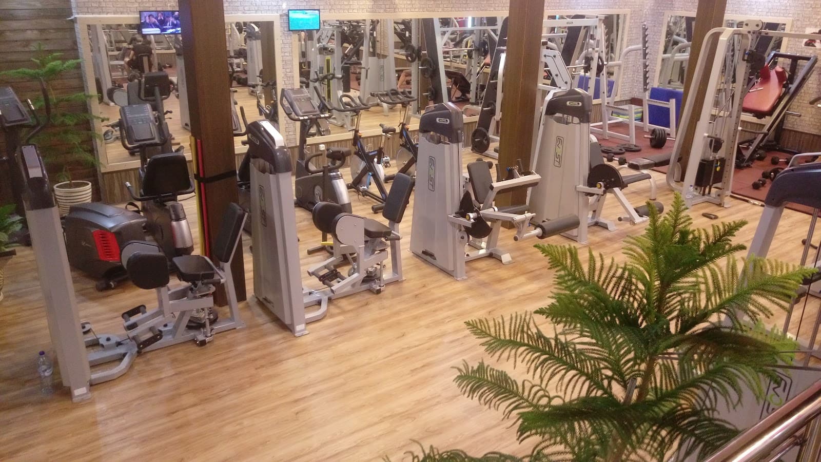 باشگاه تناسب اندام ژیوان