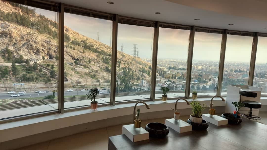 سالن زیبایی لیلا حسینی پناه LhpBeautySalon 2