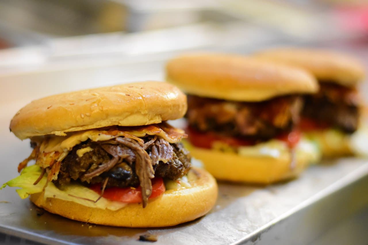 Iran Burger Sadra 2